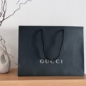Gucci Black Paper Shopping Bag 14*19*7